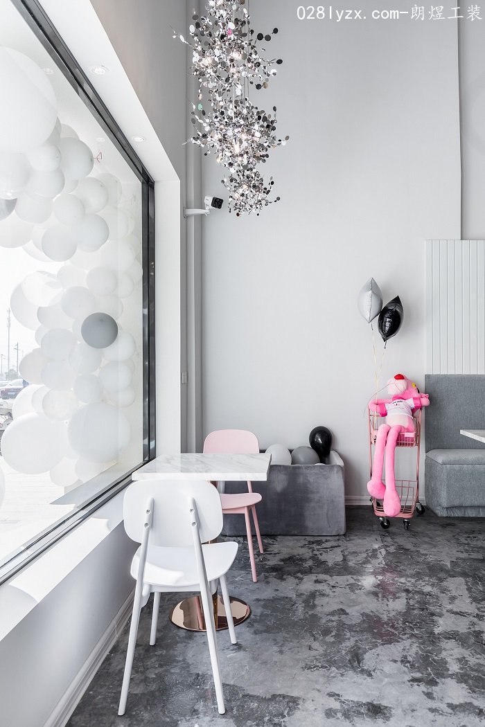 蛋糕店靠門區域設計效果