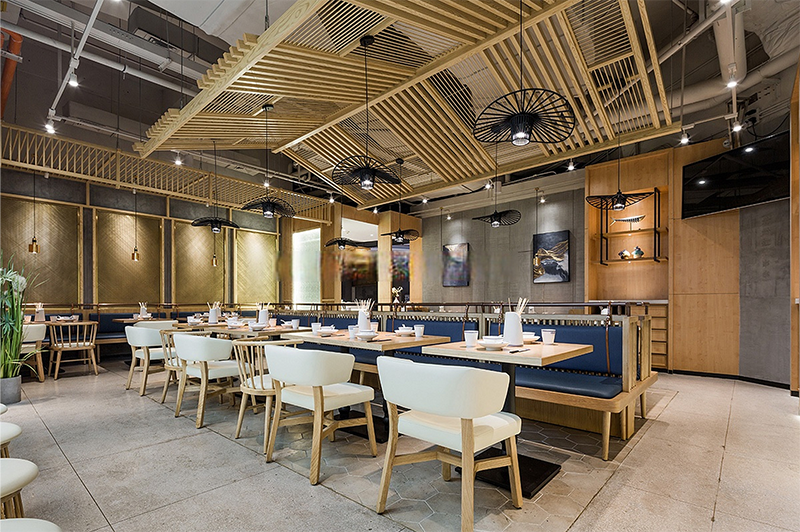 現代原木風燒烤店風格